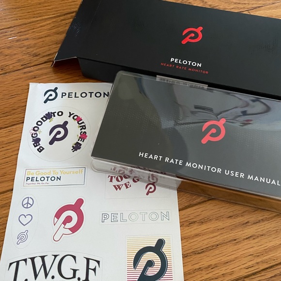 Peloton Wearables Nwt In Original Box Peloton Heart Rate Monitor W